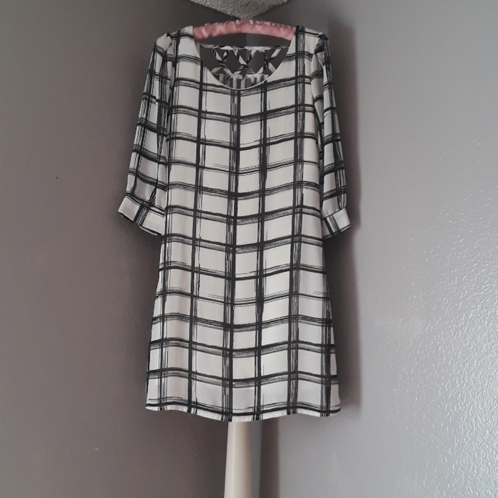 Black and white dress